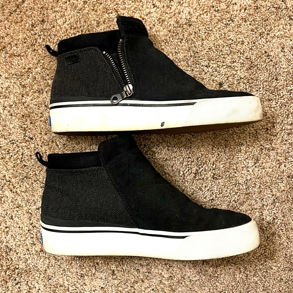 Women’s black and grey Keds bootie with side zip